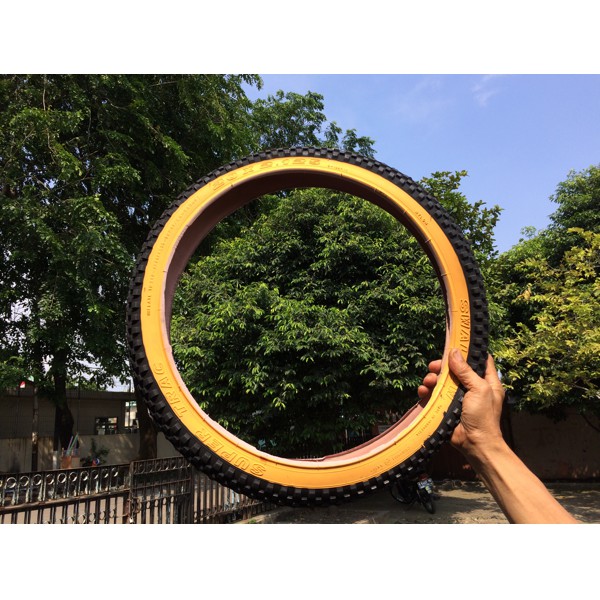 Ban Luar Sepeda BMX Ukuran 20x2 125