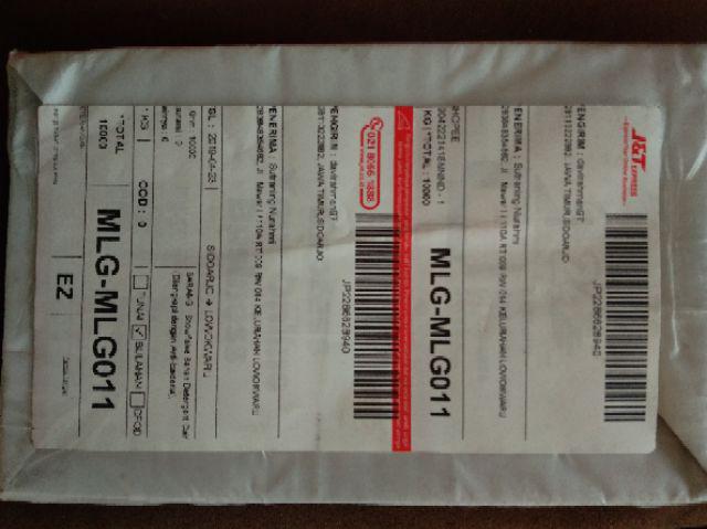 Snowflake Bahan Detergent Cair (dilengkapi Dengan Anti-bacteria)