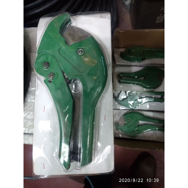 

Gunting pipa PVC 42 mm