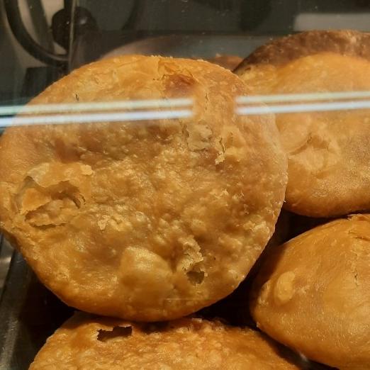 

Ready...Ready...Ready...] Makanan India Dal Kachori Home Made / Cemilan india / Khusus Gojek