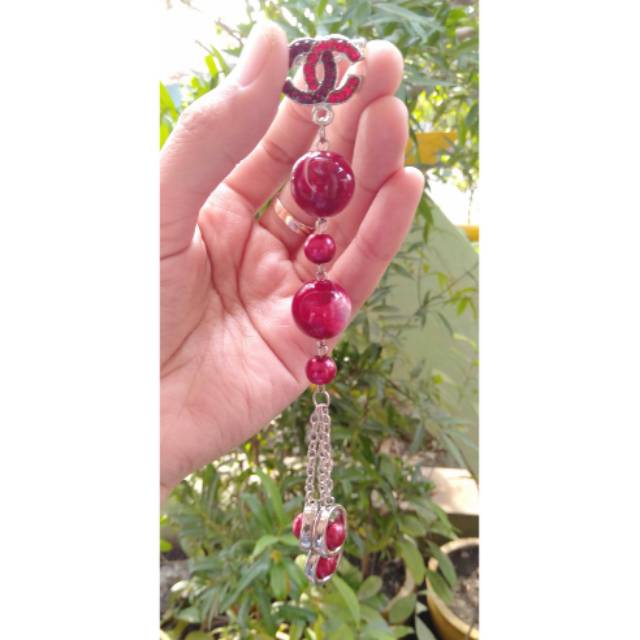 Bros dagu batu bulat besar