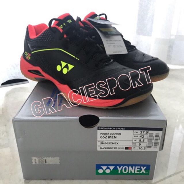 Yonex Power Cushion 65Z Men black red