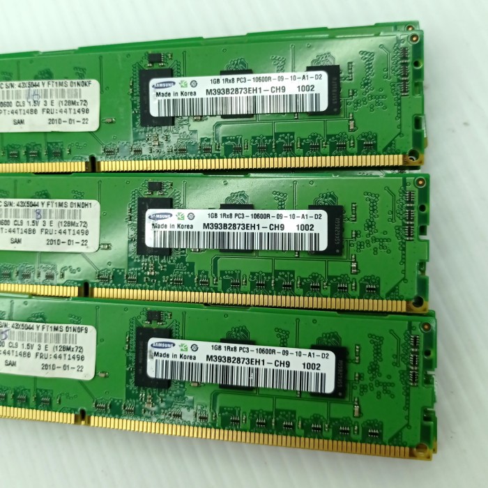 Ram memory server 1gb ddr3 1rx8 pc3 10600R Samsung