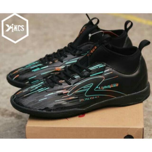 Sepatu Futsal Specs Accelerator Lightspeed FT IN - Ultra Sonic