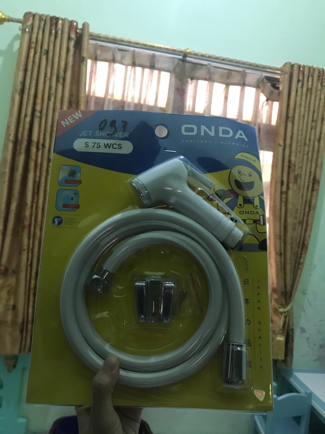 Shower Closet Onda / Jet Shower Toilet Kloset / Semprotan Cebok