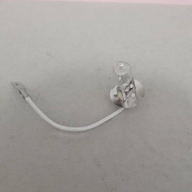 BOLHAM LAMPU SOROT ATAU TEMBAK H3 12 VOLT 100WAT/55WAT MOTOR MOBIL ( UNIVERSAL)
