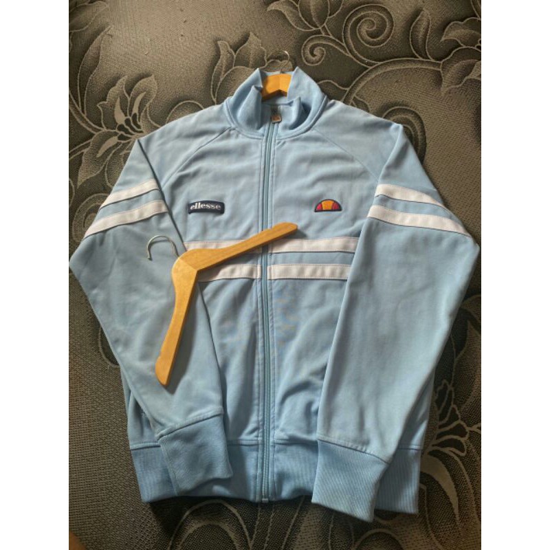 Tracktop ellese remini blue sky
