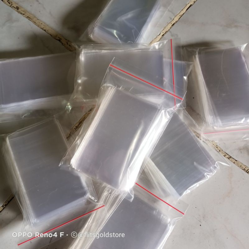 

plastik kaca pelindung emas antam atau minigolod