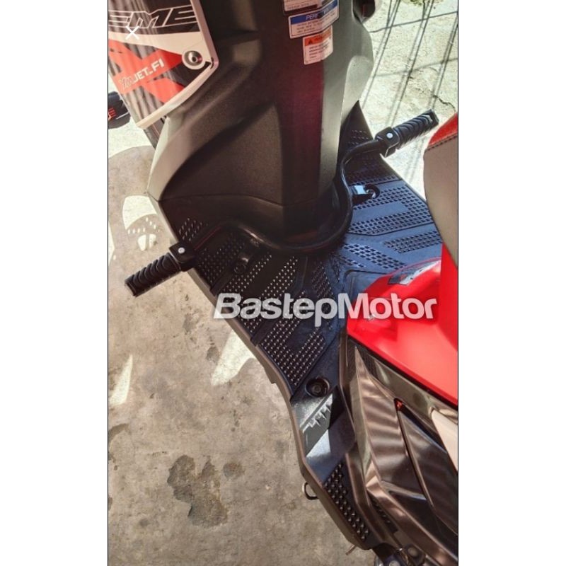 PIJAKAN KAKI DEPAN MATIC BASTEP FOOTSTEP YAMAHA X RIDE 2013-2016 LENGKAP