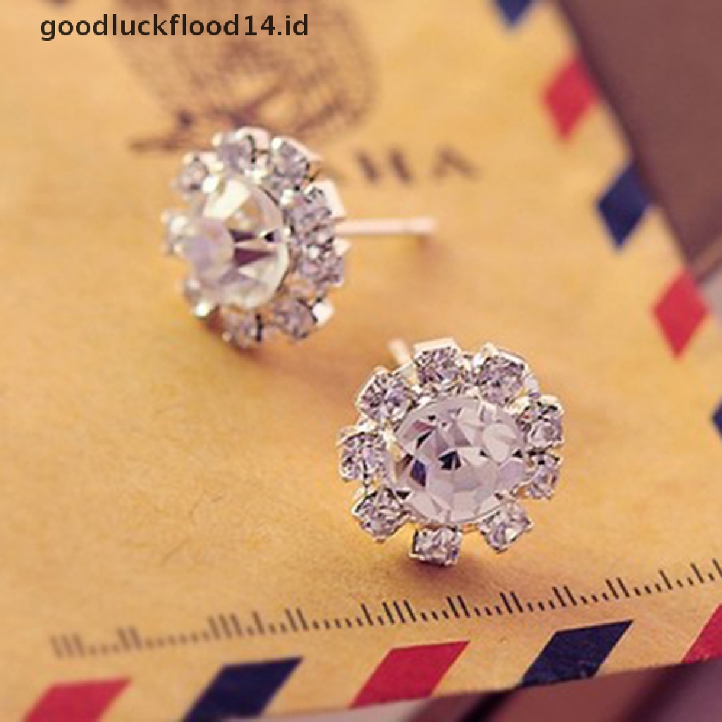 [OOID] Women Stud Earrings Spherical Stud Earrings Fashion Crystal Flower Stud Earrings ID