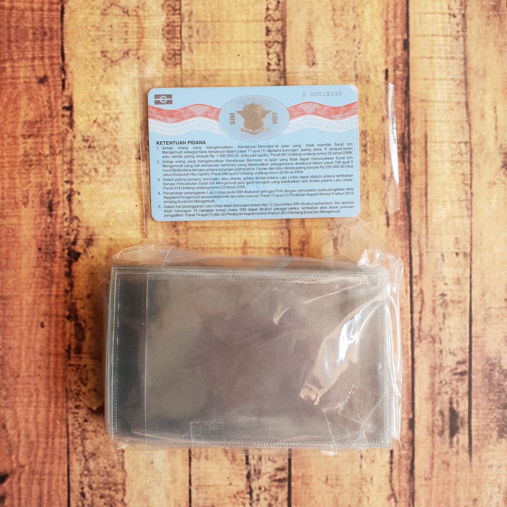 

100 Lembar Plastik Mika Tegak untuk Tempat Kartu KTP / SIM / ATM / Member