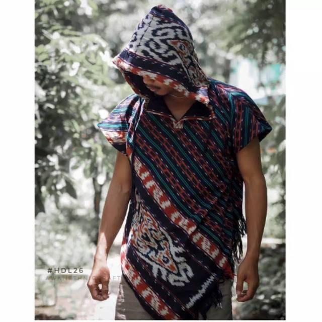 hodie tenun motif kalimantan free ikat kepala dan gelang