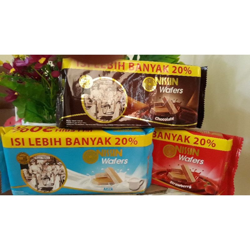 wafer nissin coklat,milk dan stroberry 145gr