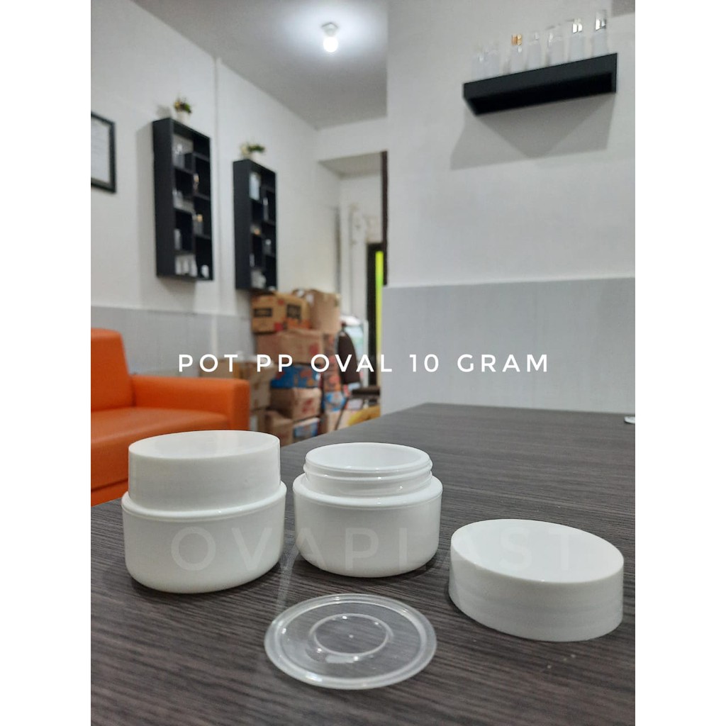 Pot PP Oval 10 Gram