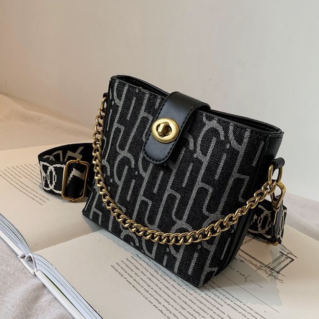 (2PC BISA IKG)GTBI99884742 New Arrival  !!!  Tas Selempang  Tas Wanita Import  Premium Terbaru