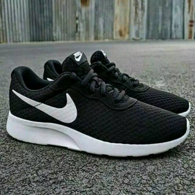 nike tanjun original