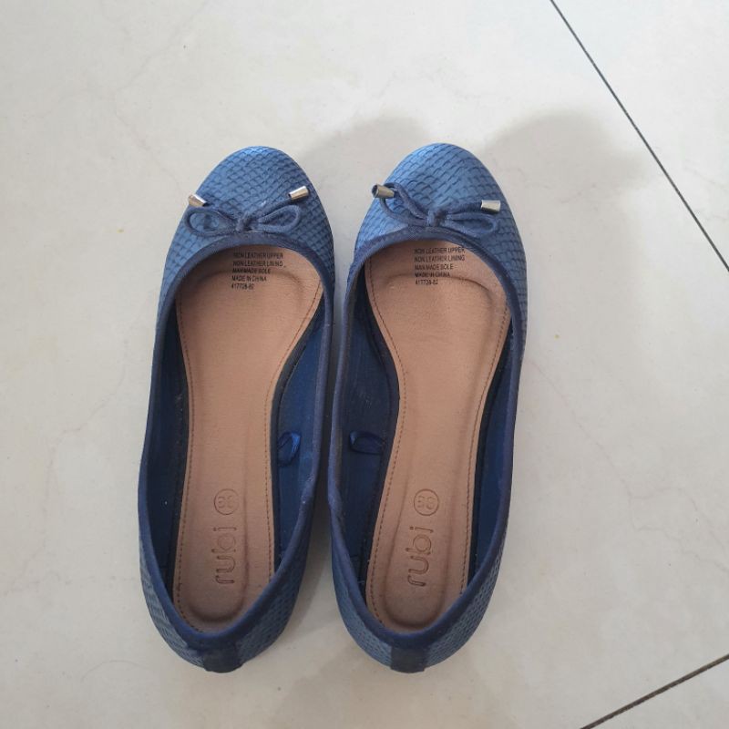 Flat shoes Rubi