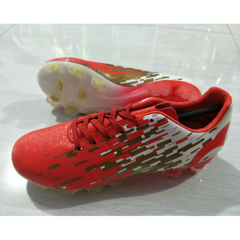 Sepatu Sepakbola Ortuseight Blizzard FG SE