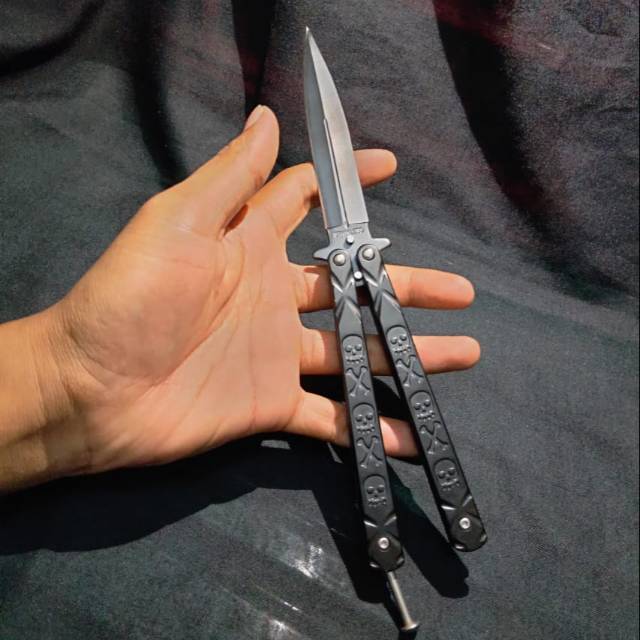 Pisau Lipat Saku  Latih Balisong Motif Tengkorak Survival kit outdoor