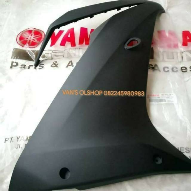 SAYAP FAIRING DEPAN YAMAHA R15 VVA V3 HITAM DOFF ORIGINAL