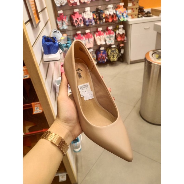 Heels Fioni by Payless Harga Normal 409.000
