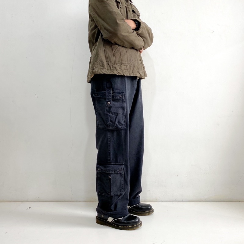 Countdown cargo pants black, straight fit