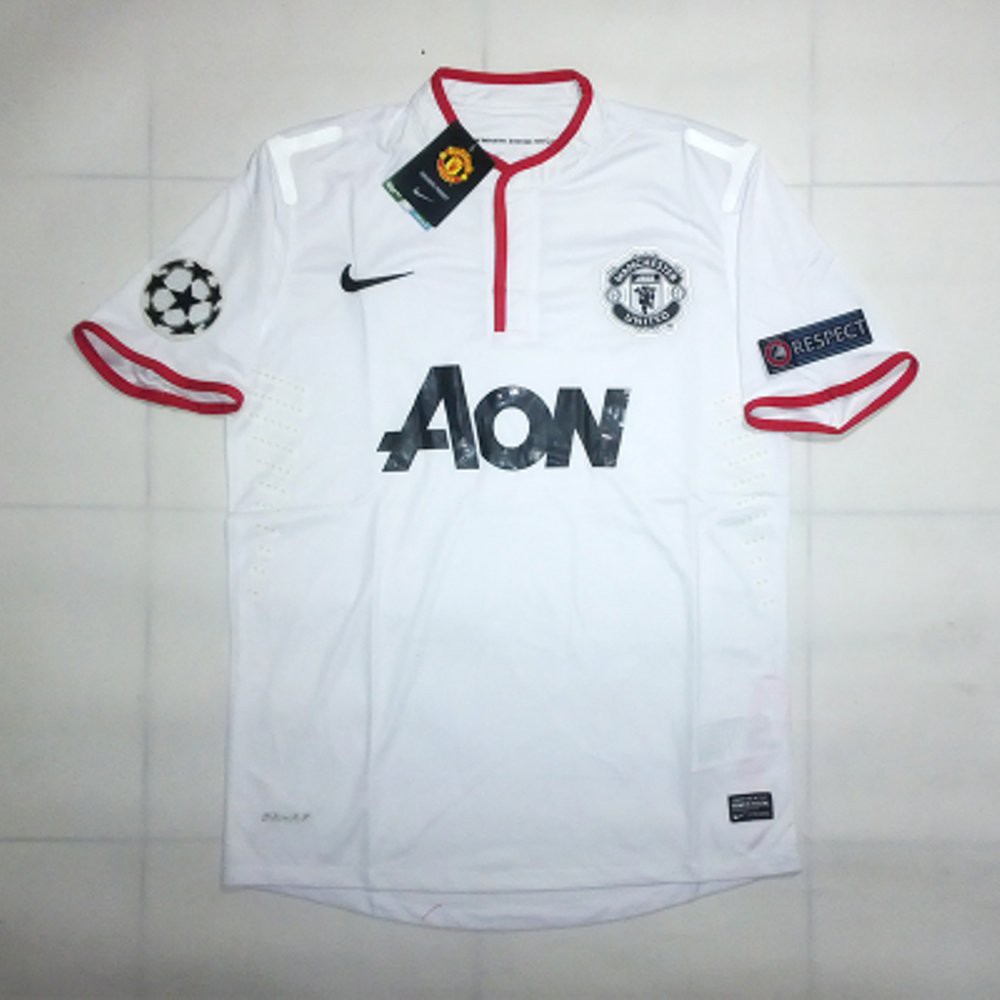 JERSEY MANCHESTER UNITED AWAY 12 13   PATCH UCL Termurah