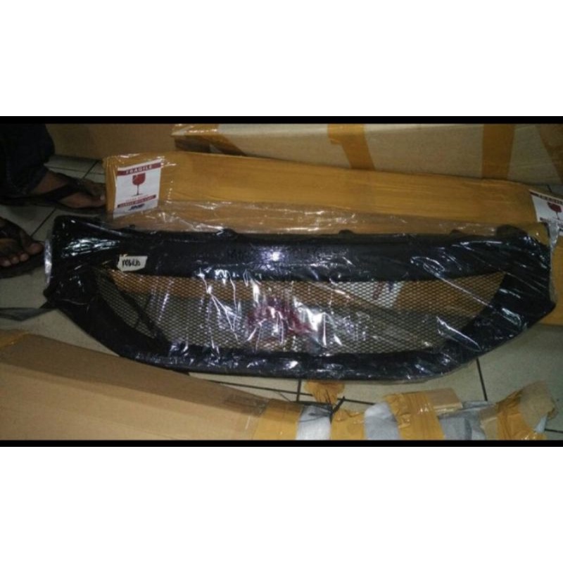grill Honda Mobilio