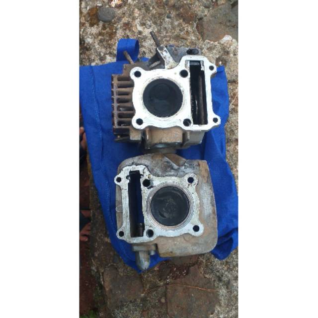 Blok boring seher blok silinder head vega r new