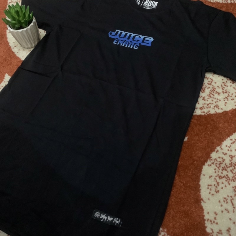 Kaos juiceematic big logo center mirror sample