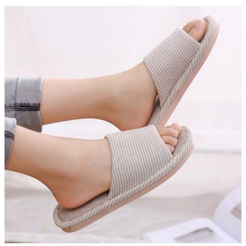 SANDAL EMPUK RUMAHAN