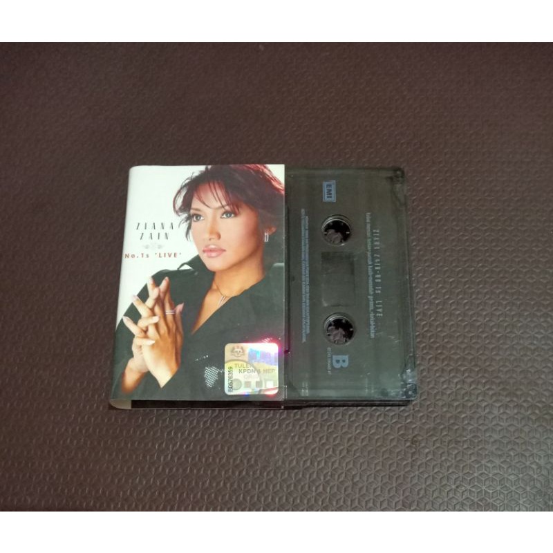 Kaset pita Ziana Zain (diva Malaysia) - no 1's live