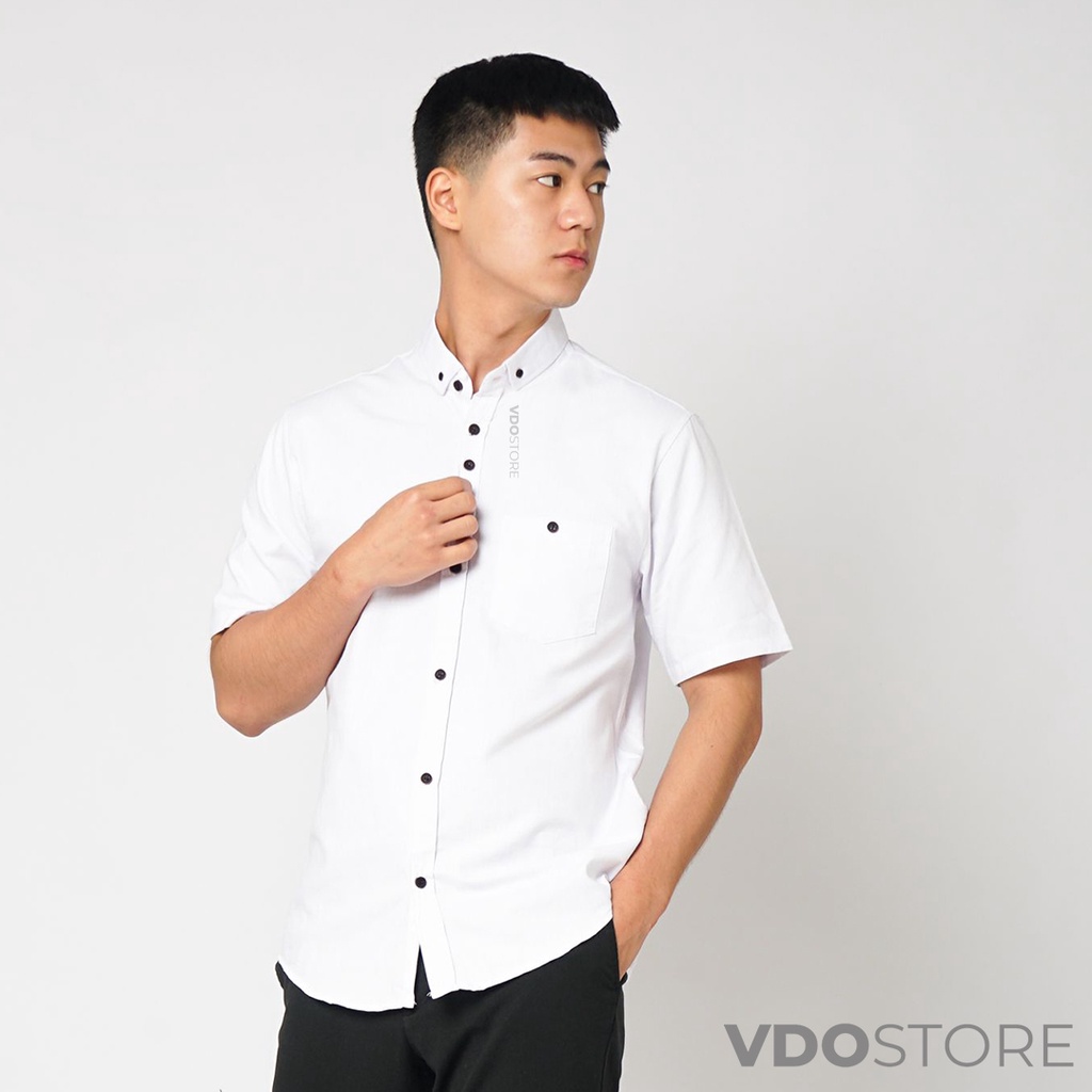 KEMEJA PRIA PUTIH BASIC LENGAN PENDEK BAJU POLOS DEWASA PREMIUM KEMEJA KERJA TEBAL M L XL HITAM PUTIH NAVY ARMY CREAM KEMEJA KANTOR FORMAL SANTAI CASUAL SEMI KASUAL VIRAL MURAH KATUN KUALITAS WHITE SHIRT