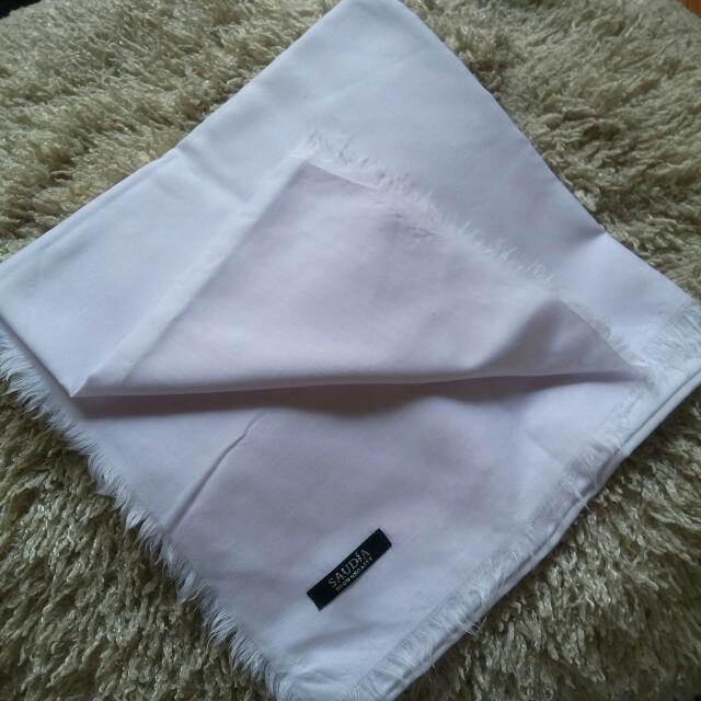 SAUDIA SEGIEMPAT / RAWIS / KERUDUNG SEGI EMPAT / KERUDUNG KOTAK/ HIJAB SEGI EMPAT