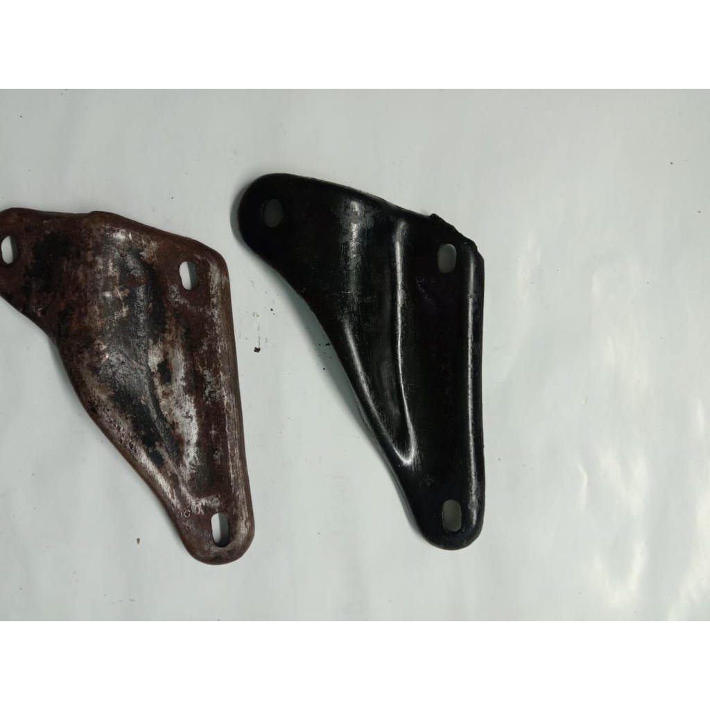 BRAKET DUDUKAN KNALPOT HONDA ASTREA C 700 800 ASTREA STAR ORIGINAL