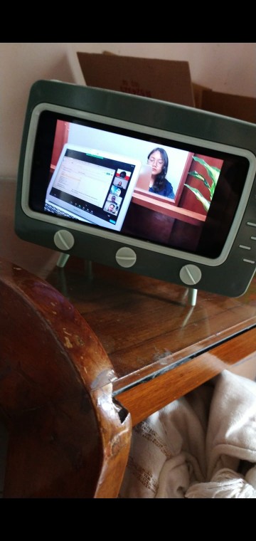 Kotak Tisue Bentuk Desktop Tv Multi Fungsi. Tisue Box Dengan Holder Kardus Warna Biru