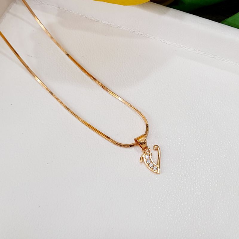 Liontin Huruf V Inisial Emas Asli 17k / 700