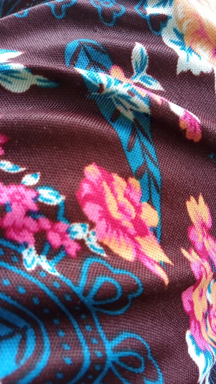 Sprei Bonita King 180 Cm X 200 Cm Corak Bellavista