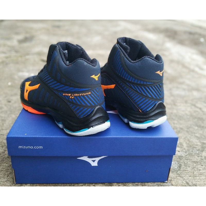 Sepatu Voli Mizuno / Sepatu Mizuno Volly / Mizuno Wave Linghting Wlz4