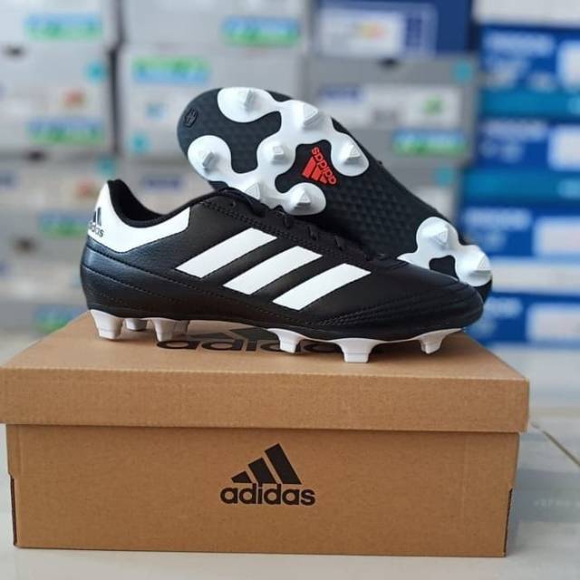 SEPATU SEPAKBOLA ADIDAS GOLLETO ORIGINAL