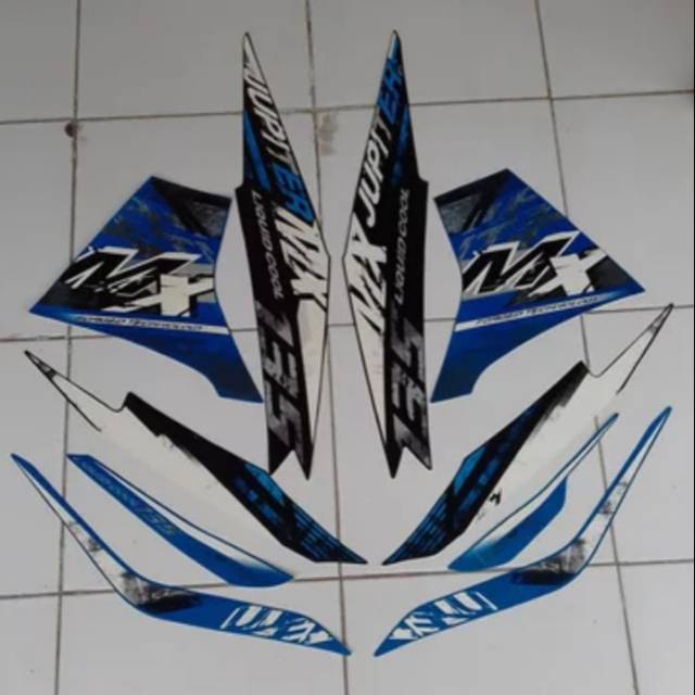 Stripinv new jupiter mx 135 2014 biru hitam