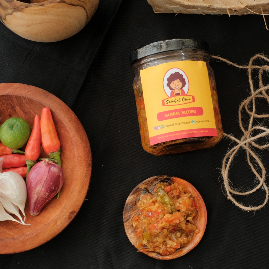 

SAMBAL OMA - Sambal Bledeg