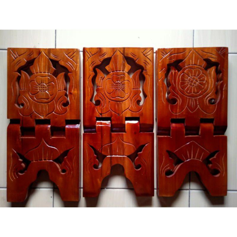 

motif krawang size jumbo..20 x 43 kayu mahoni clear gloss