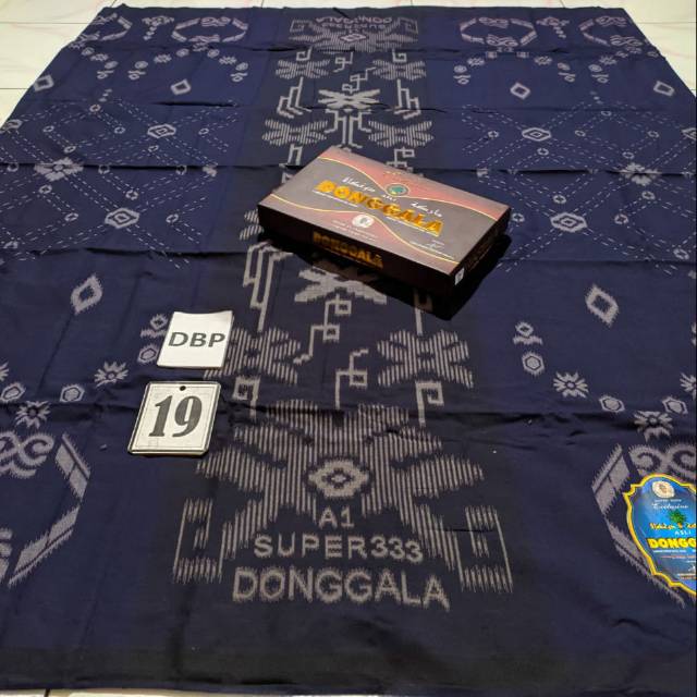 Sarung Donggala1 Motif Batik Polos