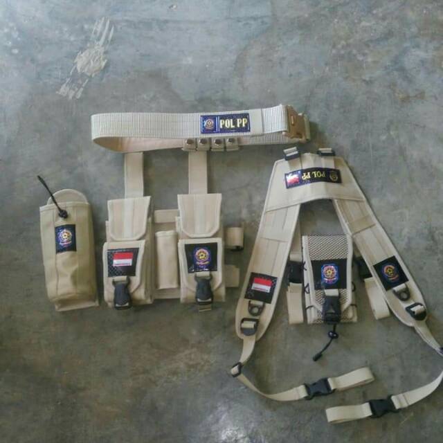 Satu set lengkap (fullset) tas paha satpol pp
