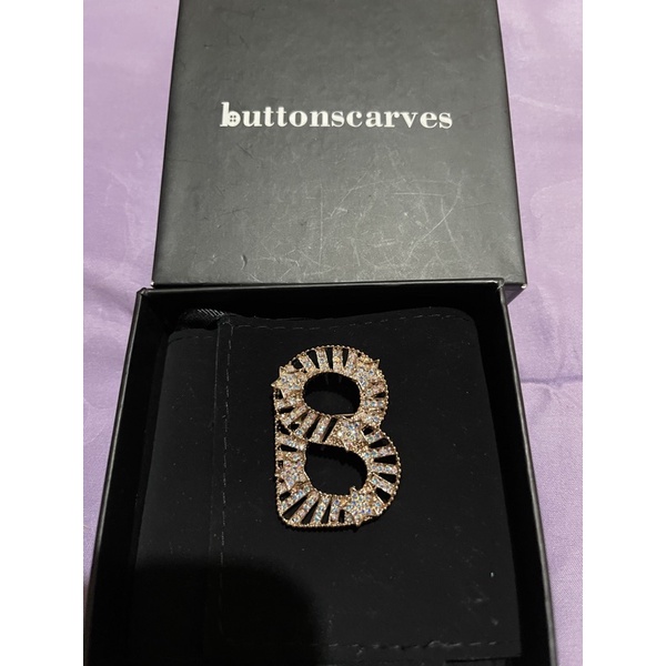 (preloved) brooch Buttonscarves Signature Star Flapper Rosegold