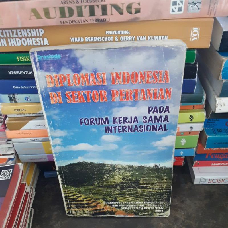 

BUKU ORIGINAL DIPLOMASI INDONESIA DI SEKTOR PERTANIAN