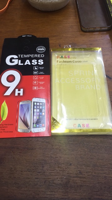 Packing tempered glass