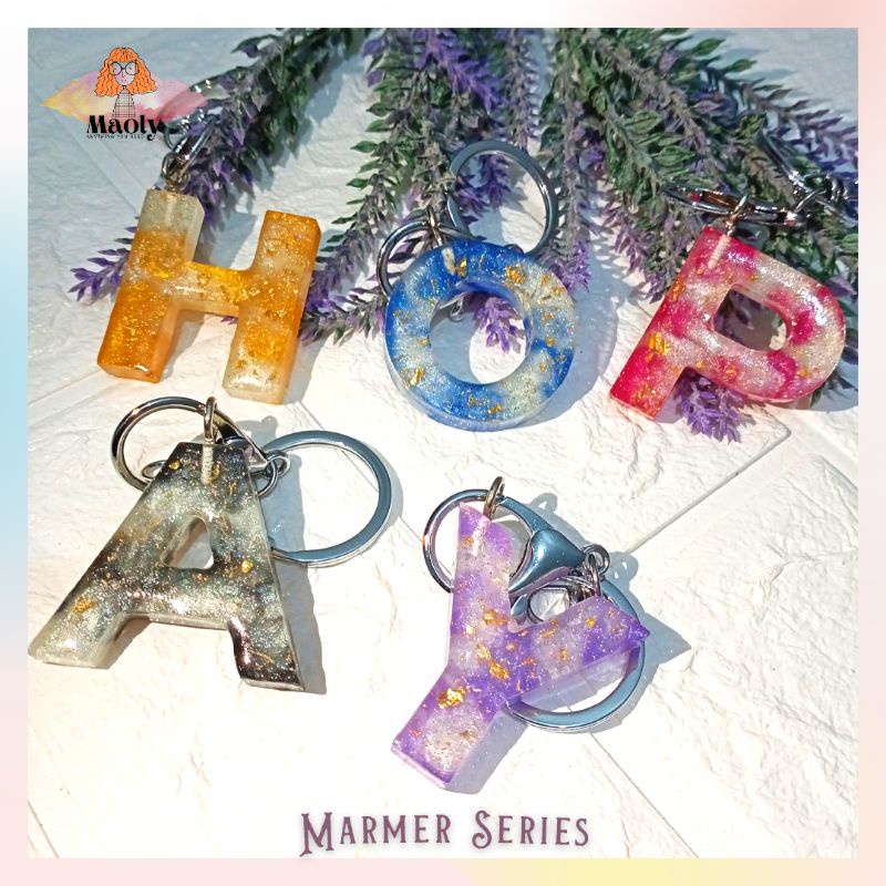 Letter Keychain Resin Gantungan Kunci Huruf Custom Nama Huruf Kado Hadiah Sovenir Hangtag Hampers