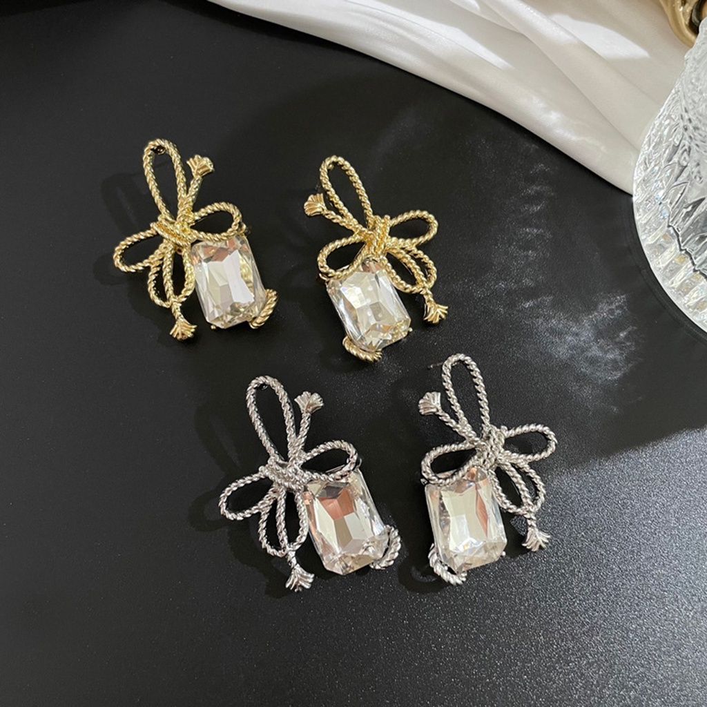 Hu Hu Hu Hu Hu Alat Bantu Pasang Kacamata♡ 1 Pasang Anting Tusuk Gantung Wanita Bahan Alloy Desain Pita Besar Gaya Trendyelegan Menarik Untuk Pesta